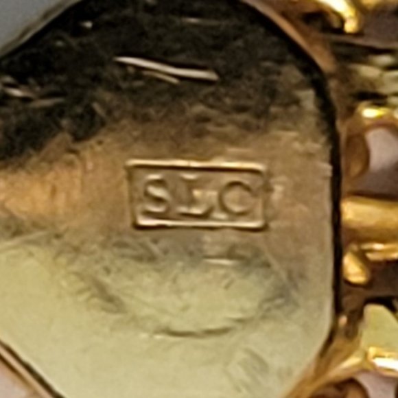 **SOLD**14k Yellow Gold Vintage Mesh Bracelet made in Italy 7.5" 8mm 5.17 grams - Picture 6 of 8